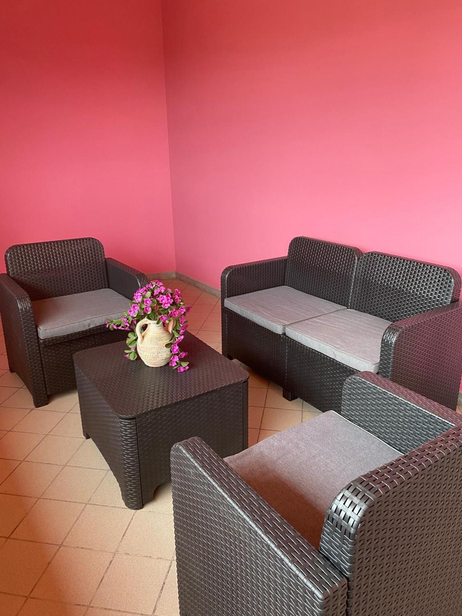 Nonna Pippi Apartment Ористано Екстериор снимка